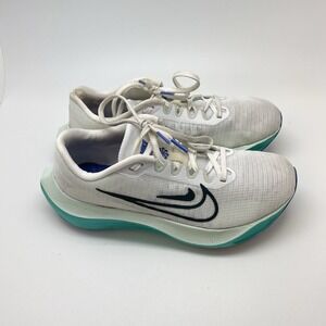 Nike Sneakers Womens 8.5‎ Zoom Fly 5 DM8974-101 White Running Athletic Gym Shoes